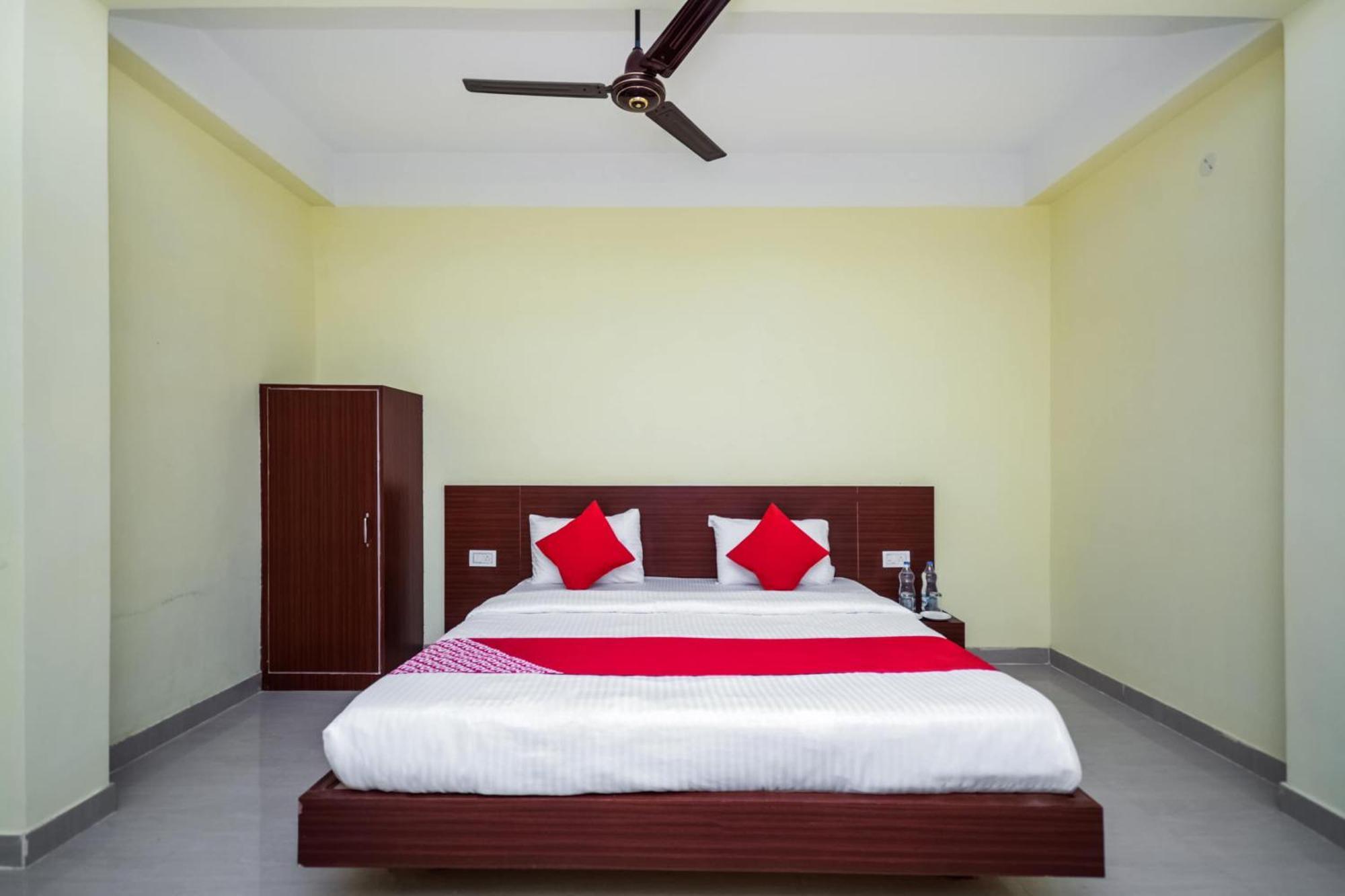 Hotel O Bimal Residency Dispur Exteriör bild