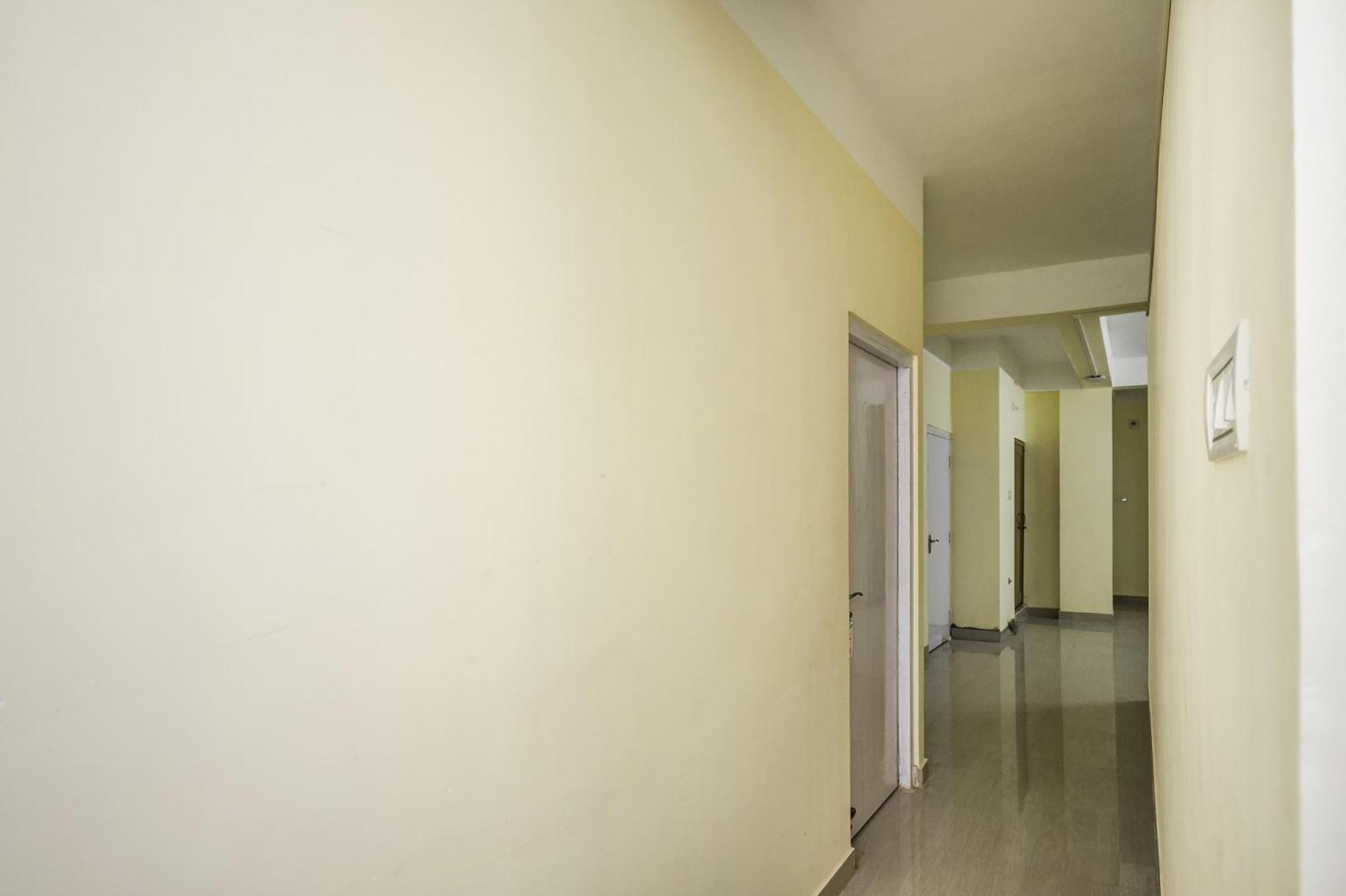Hotel O Bimal Residency Dispur Exteriör bild